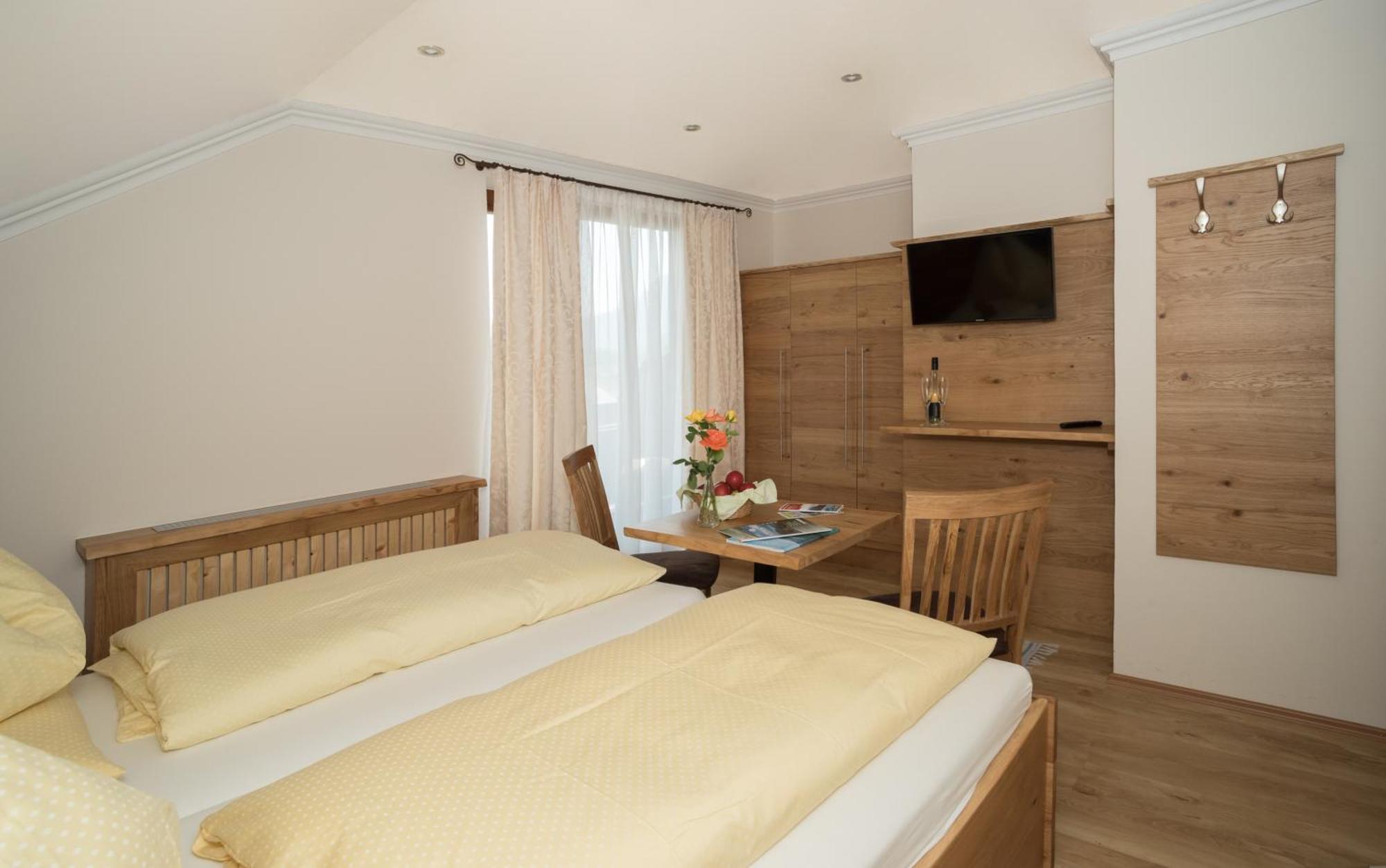 Gaestehaus Kasbichler Sankt Wolfgang im Salzkammergut ภายนอก รูปภาพ